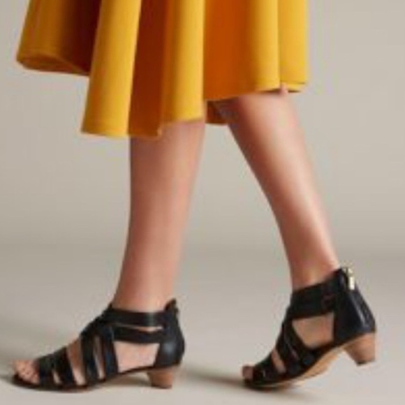 Clarks “Mena Silk” Sandal Black Women’s Size 6.5 - Picture 11 of 11